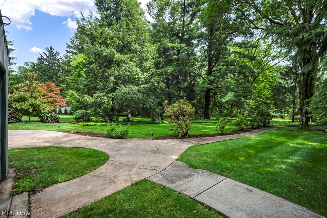 10906 Fitzwater Road Brecksville, OH 44141 - Photo 34 of 45