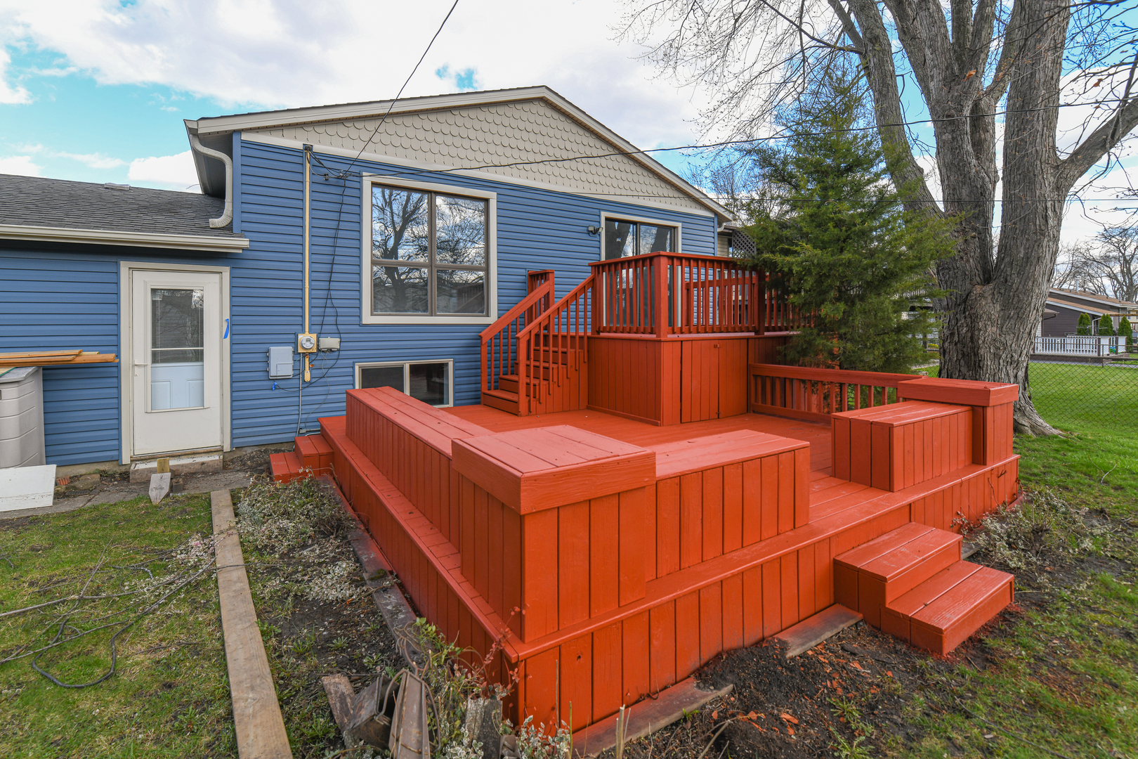 44 Redwood Trail Wheeling, IL 60090 - Photo 17 of 18 front view of a house with a yard