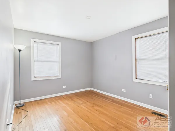 $160,000 | 4116 192nd Court, Unit 211, Country Club Hills, IL 60478