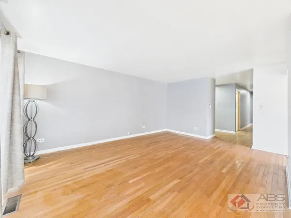 $160,000 | 4116 192nd Court, Unit 211, Country Club Hills, IL 60478