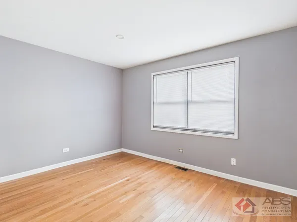 $160,000 | 4116 192nd Court, Unit 211, Country Club Hills, IL 60478