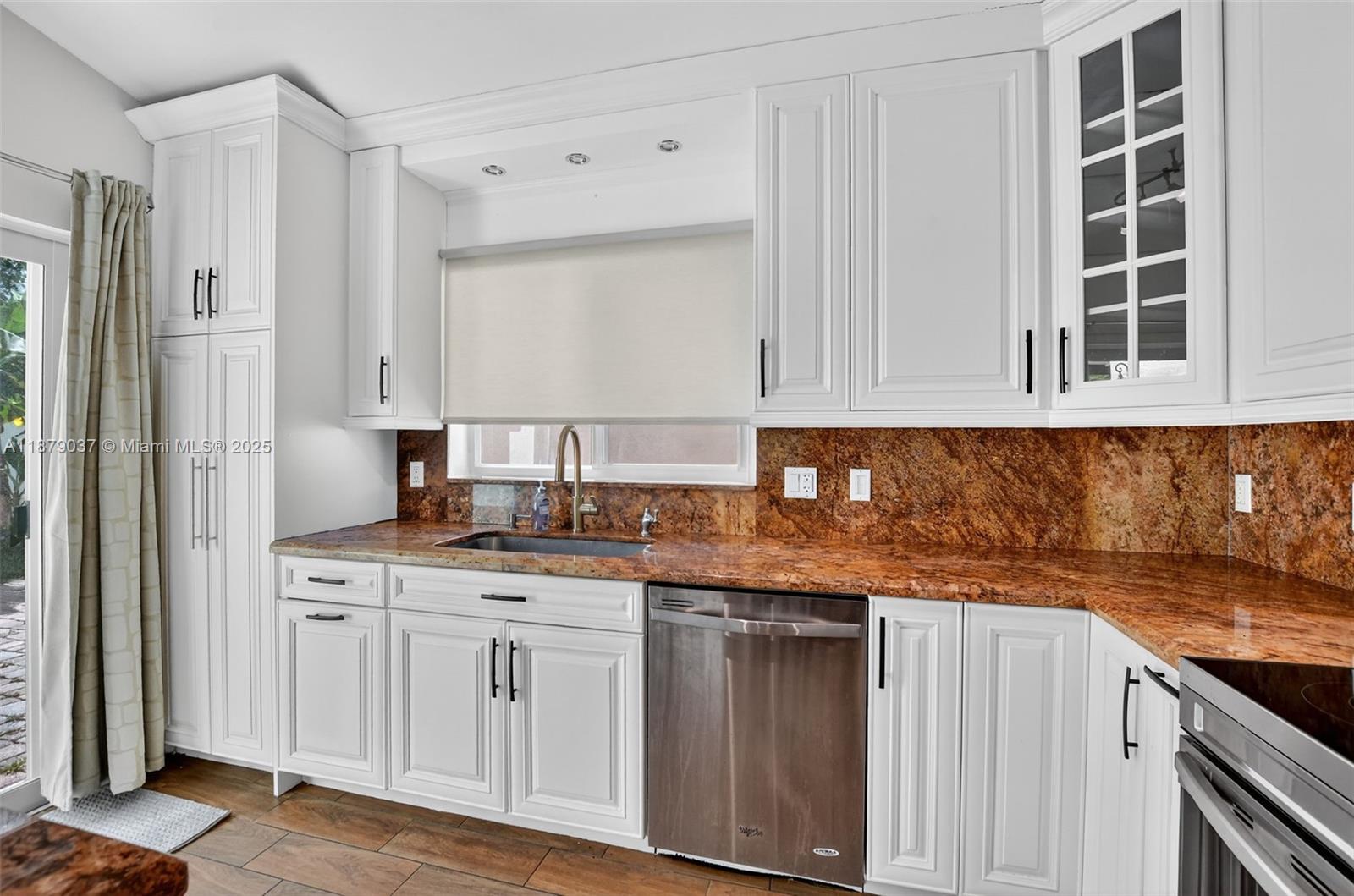 10094 Encore Path Boca Raton, FL 33428 - Photo 4 of 19