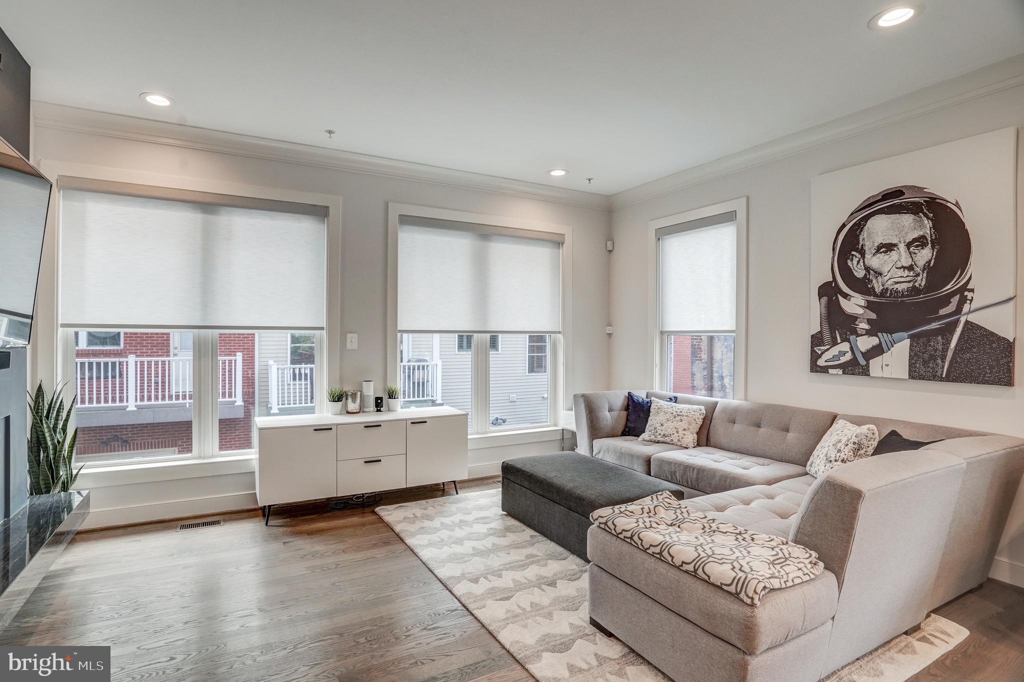 409 I Street Southeast Washington, DC 20003 - Photo 13 of 70