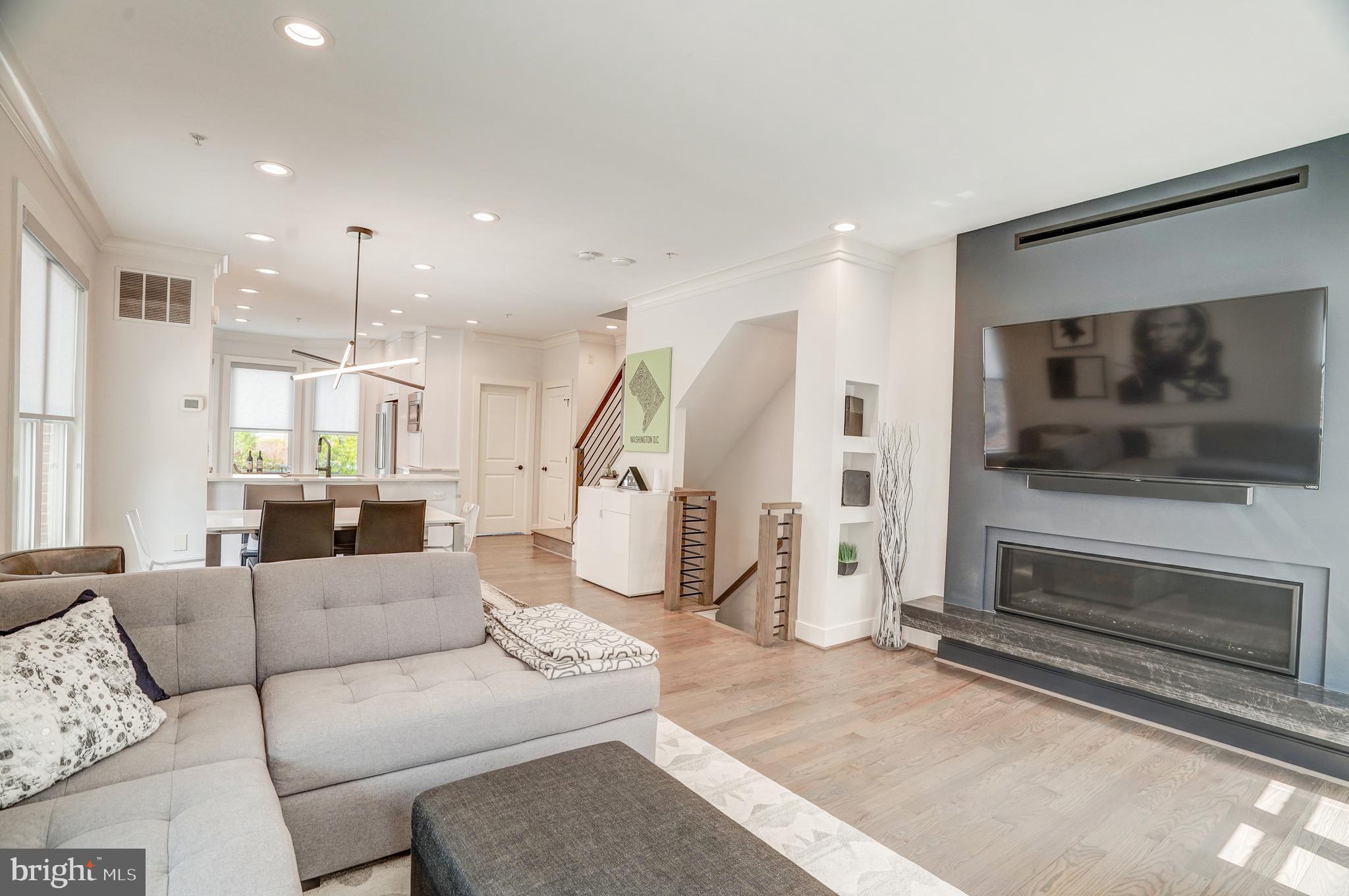 409 I Street Southeast Washington, DC 20003 - Photo 15 of 70