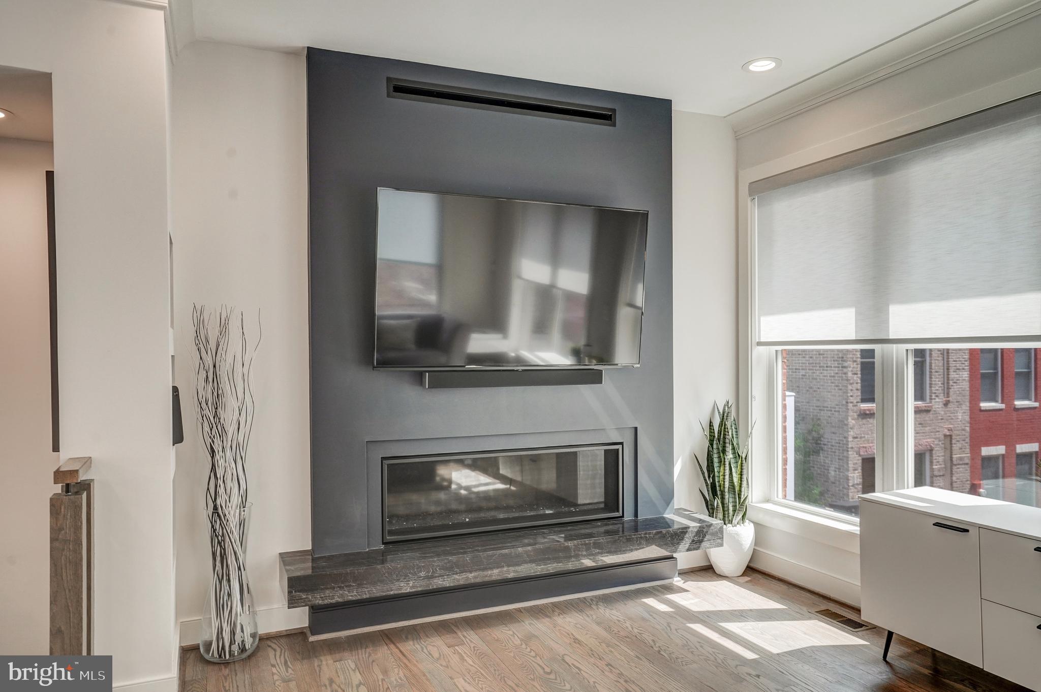409 I Street Southeast Washington, DC 20003 - Photo 17 of 70