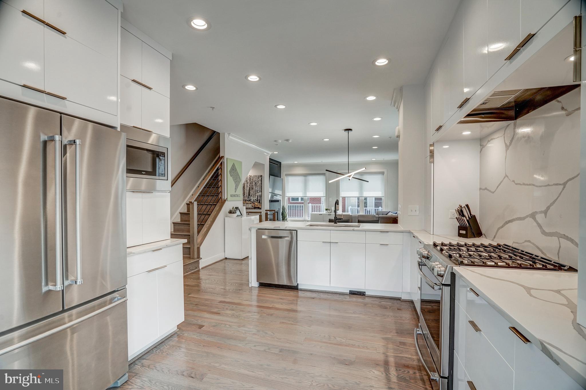 409 I Street Southeast Washington, DC 20003 - Photo 20 of 70