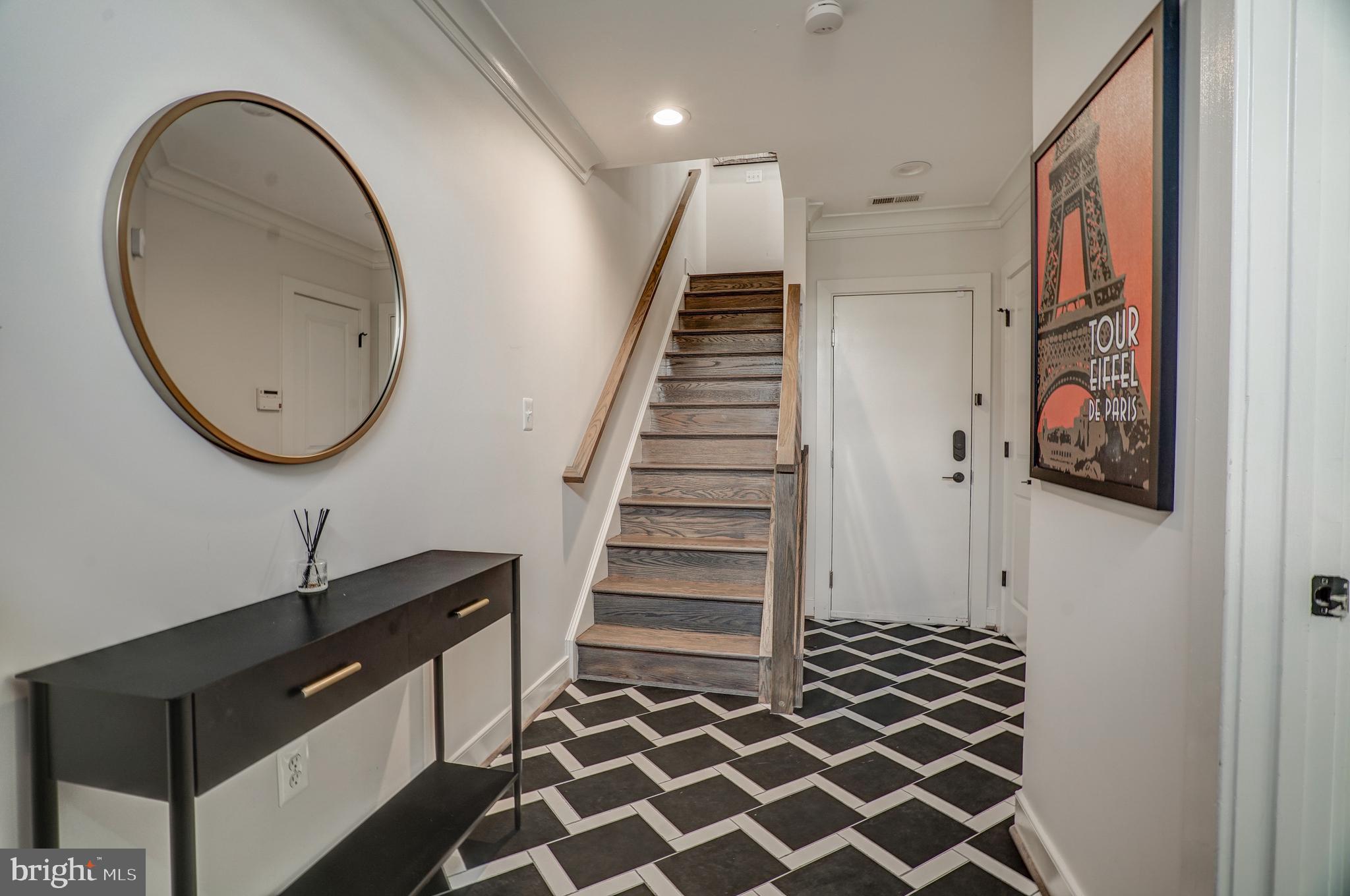 409 I Street Southeast Washington, DC 20003 - Photo 3 of 70