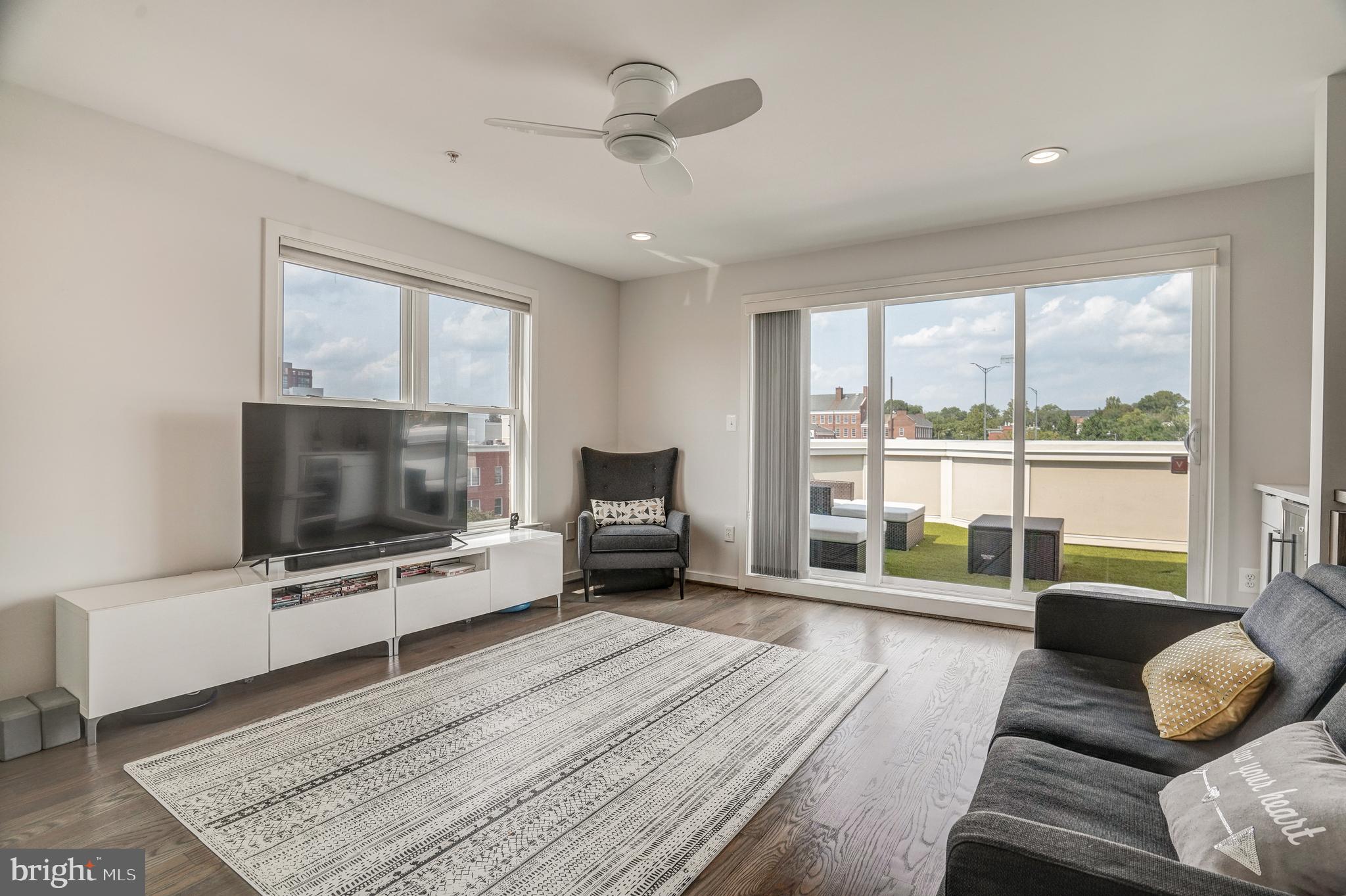 409 I Street Southeast Washington, DC 20003 - Photo 43 of 70