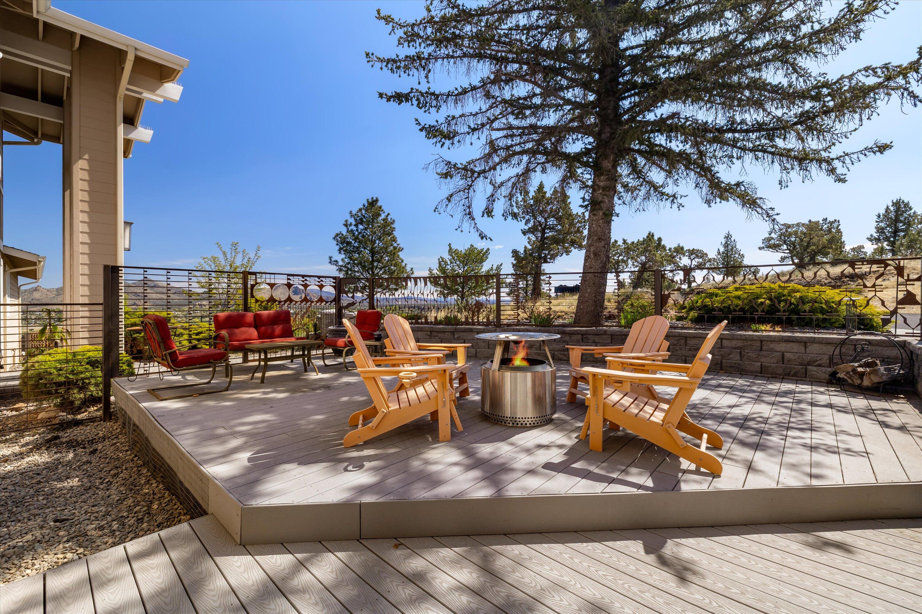 3124 Northwest Lynch Way Redmond, OR 97756 - Photo 28 of 89