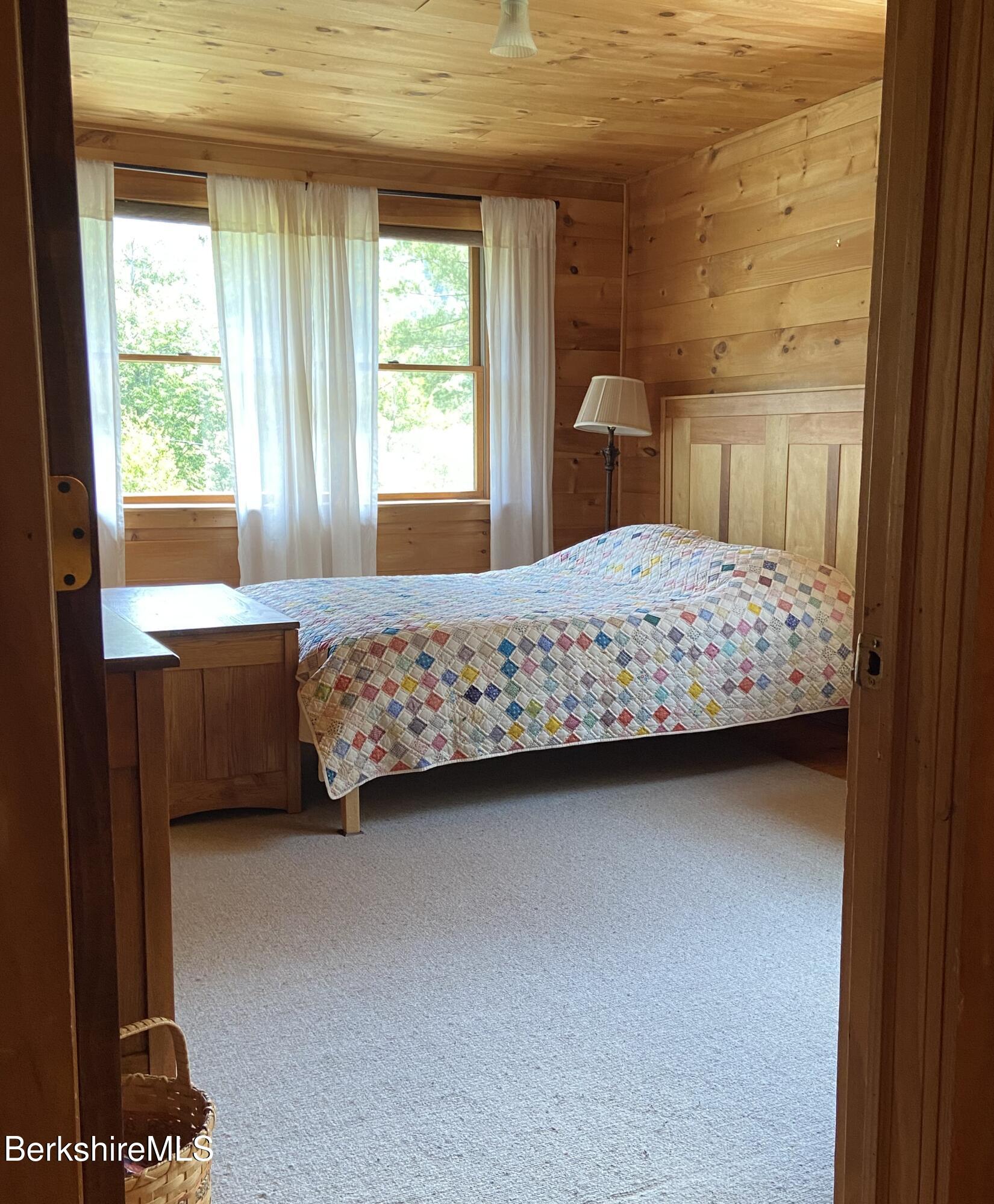 201 Weaver Dam Road Petersburg, NY 12138 - Photo 12 of 32 Primary bedroom
