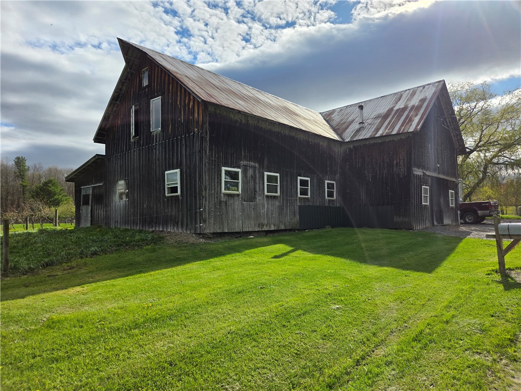 4651 West Sherman Hollow Road Branchport, NY 14418 - Photo 9 of 33