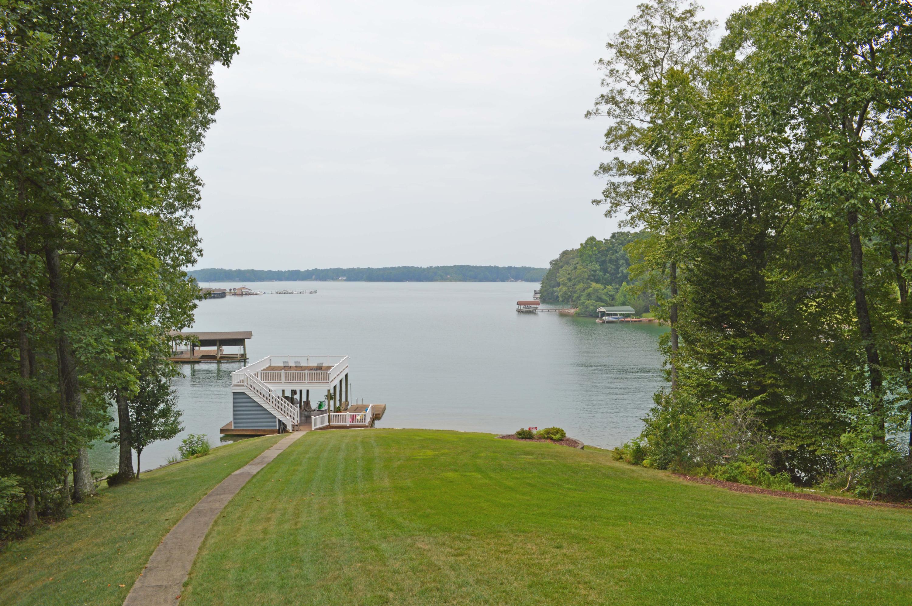 2955 Trading Post Road Huddleston, VA 24104 - Photo 2 of 54 DSC_0531