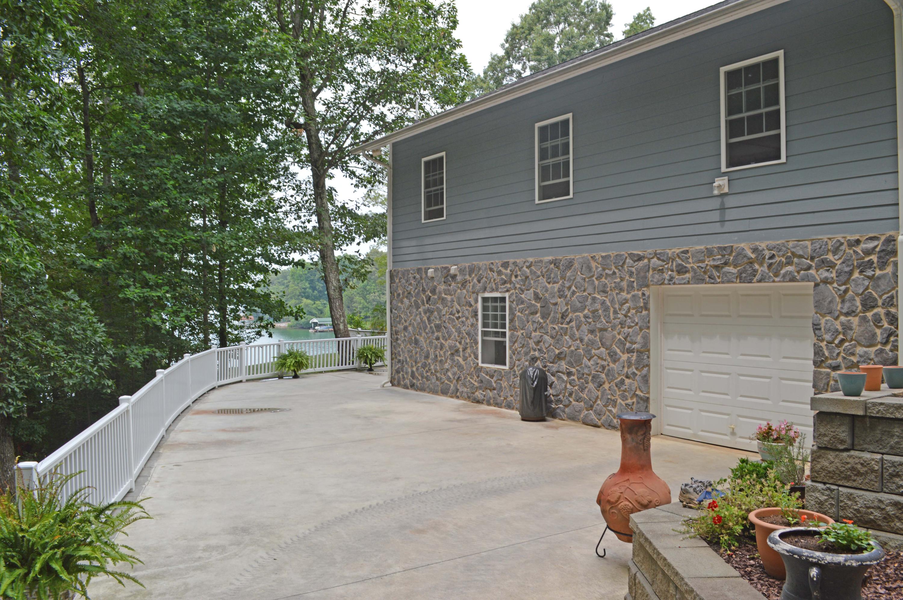 2955 Trading Post Road Huddleston, VA 24104 - Photo 23 of 54 DSC_0554