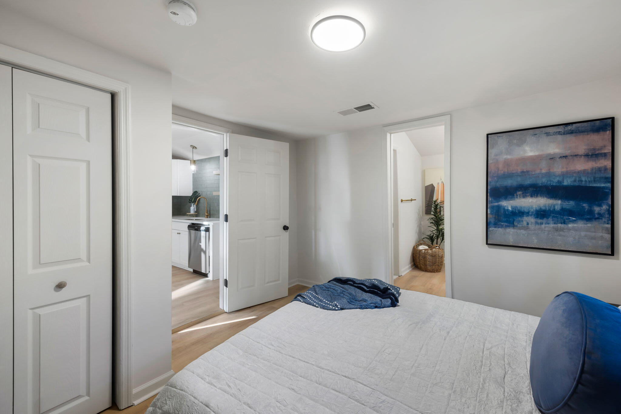 4230 South Rhett Avenue North Charleston, SC 29405 - Photo 11 of 18 12-web-or-mls-4230 S Rhett Ave- Coastal