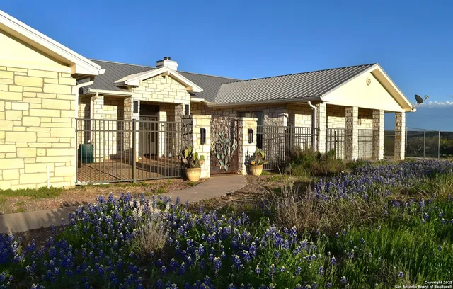 a view of a living room