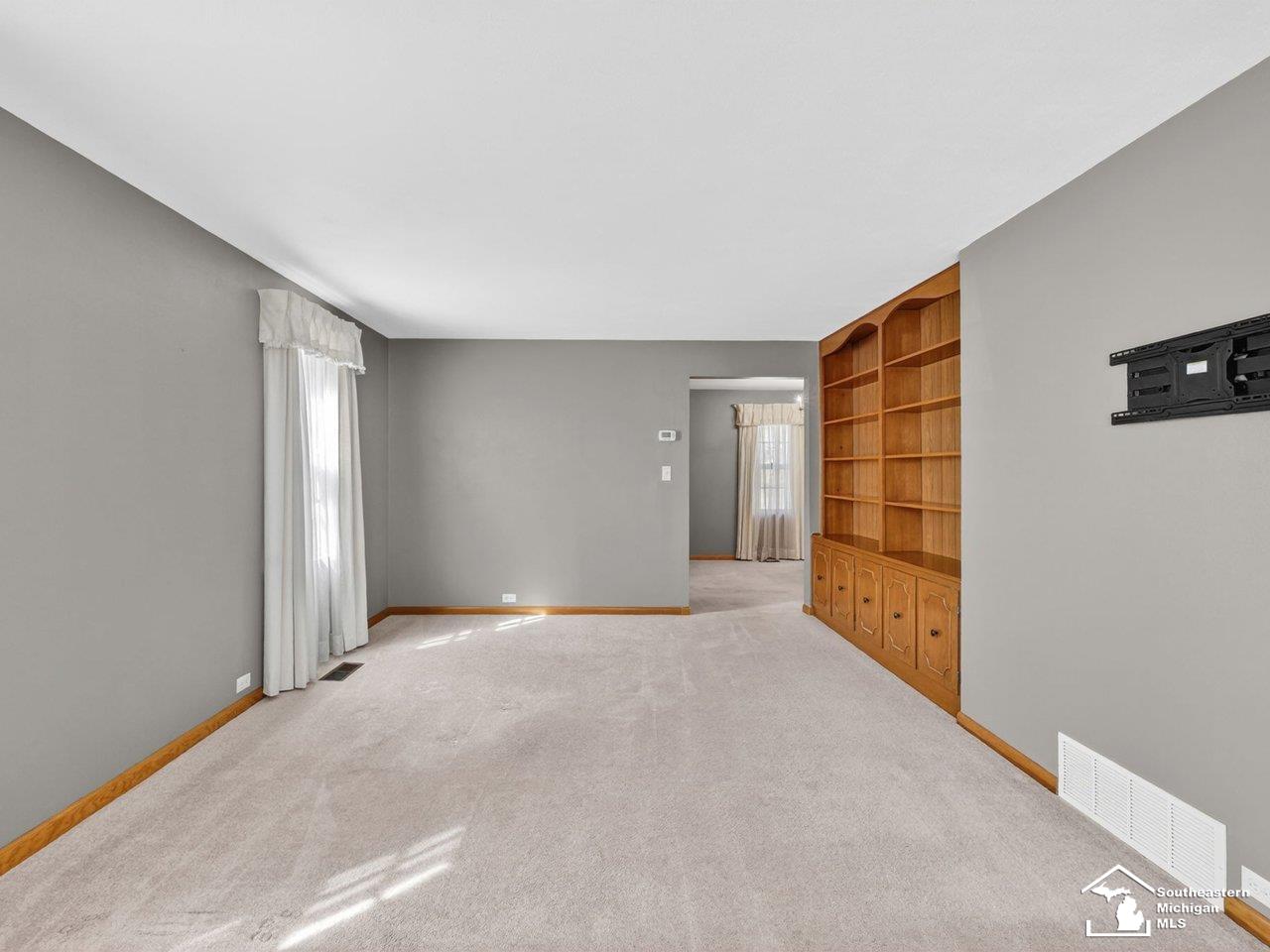 10757 Summerfield Road Temperance, MI 48182 - Photo 8 of 66