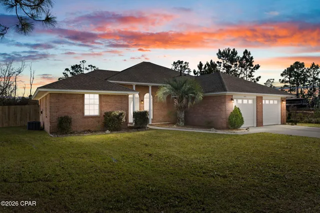 $324,900 | 7405 Ray Glenn Circle, Panama City, FL 32404
