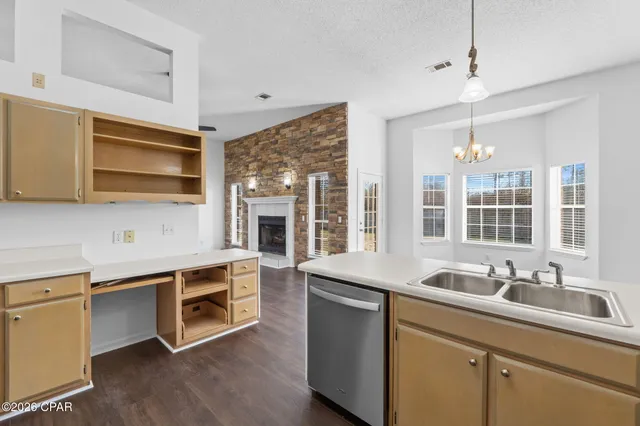 $324,900 | 7405 Ray Glenn Circle, Panama City, FL 32404