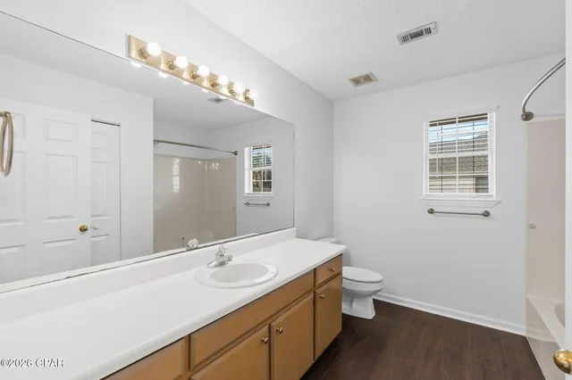 $324,900 | 7405 Ray Glenn Circle, Panama City, FL 32404