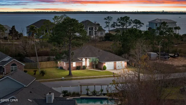 $324,900 | 7405 Ray Glenn Circle, Panama City, FL 32404