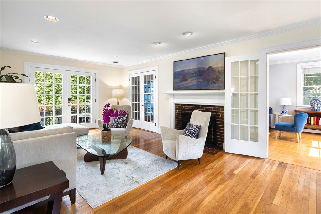 1865 Beacon Street Newton, MA 02468 - Photo 3 of 19