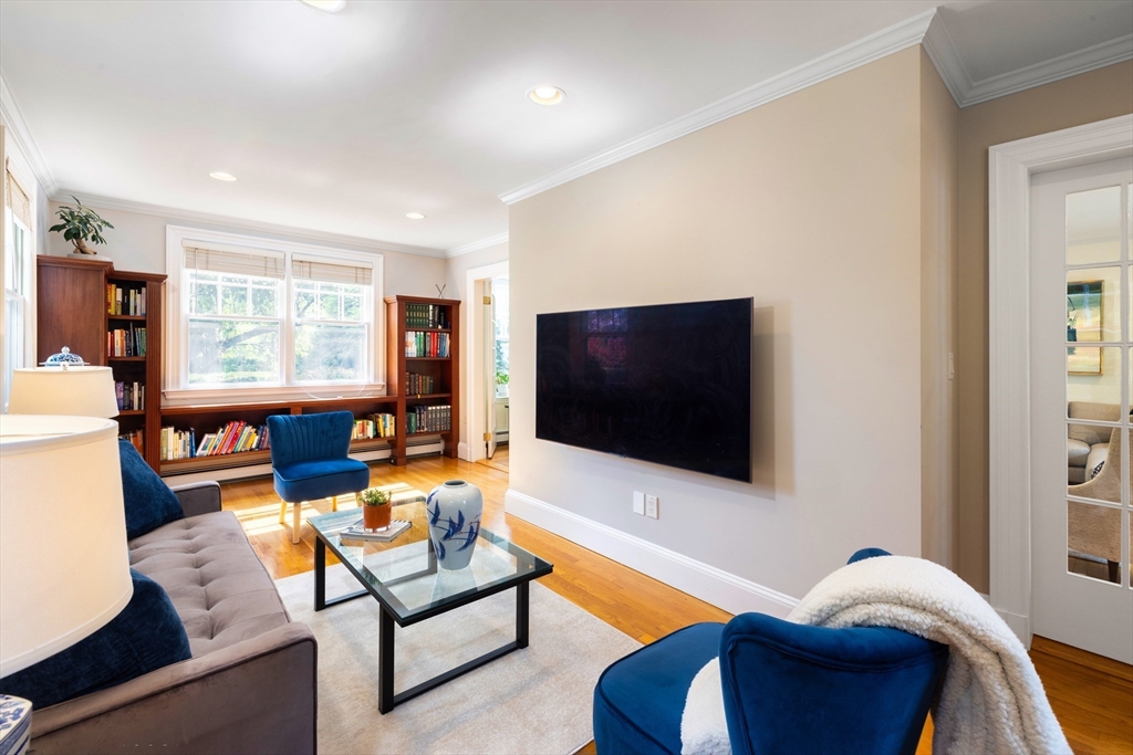 1865 Beacon Street Newton, MA 02468 - Photo 5 of 19