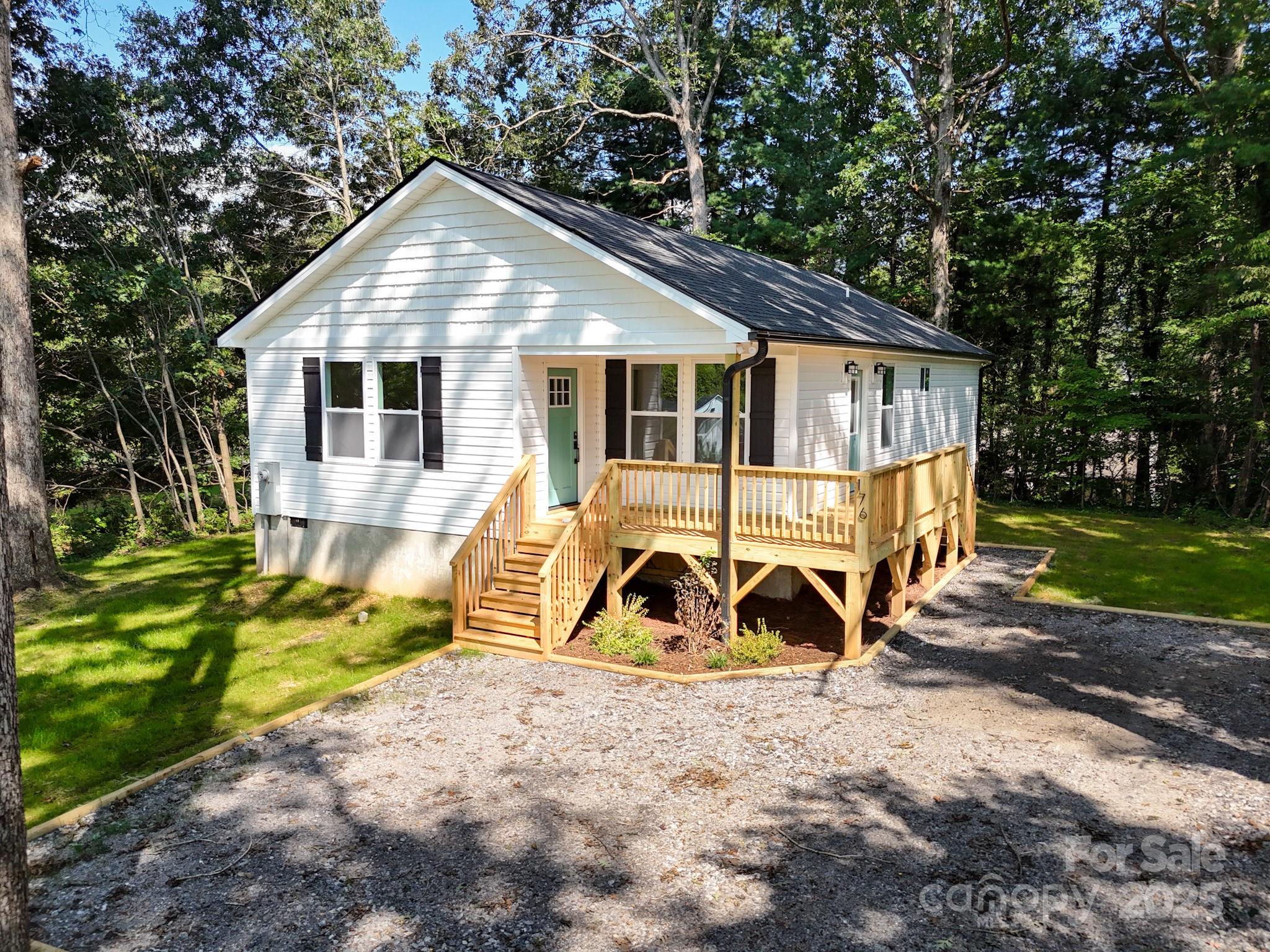 176 Porter Road Asheville, NC 28803 - Photo 6 of 37 Gallery Image 6