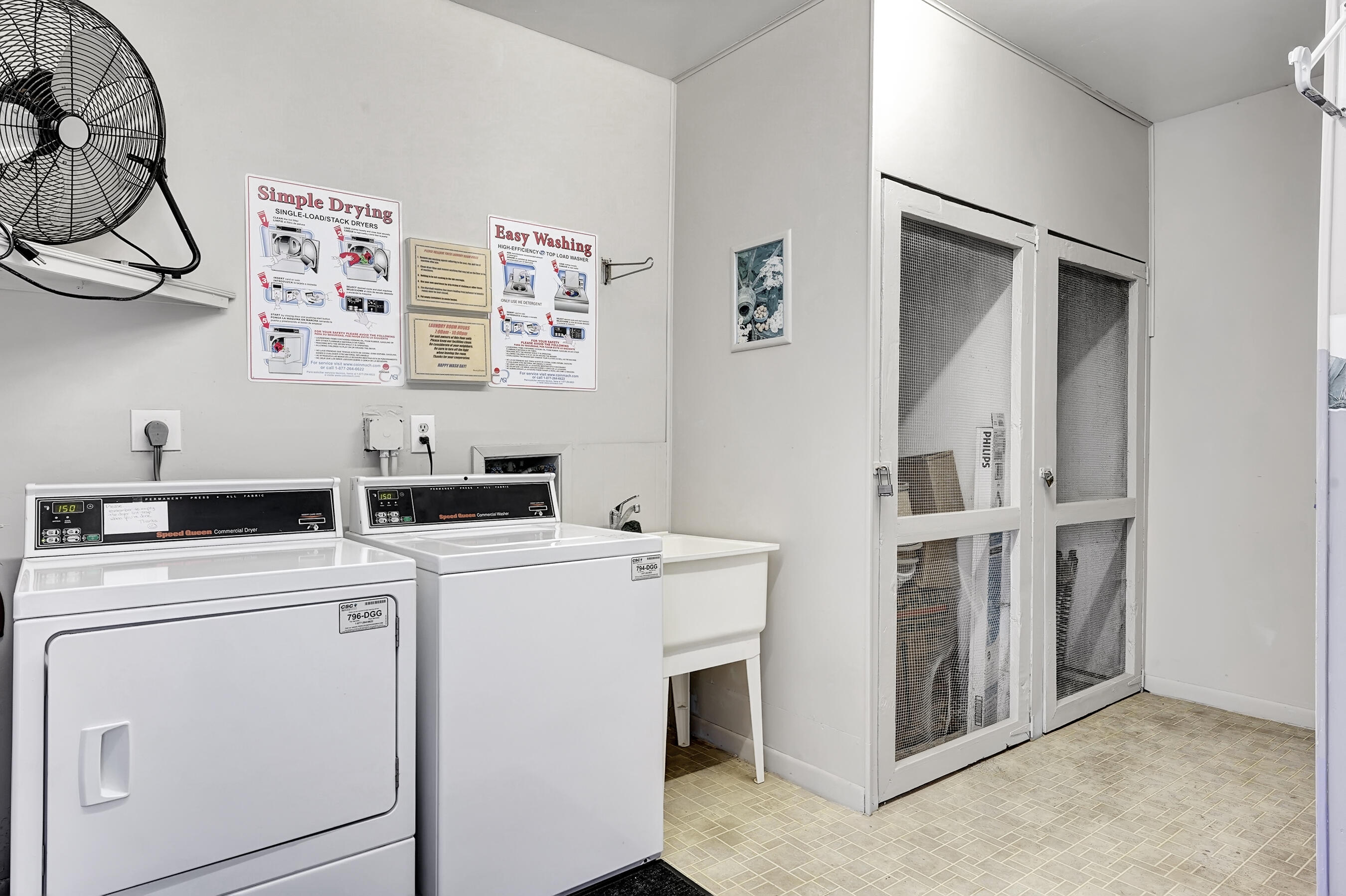 250 Northeast 20th Street, Unit 210 Boca Raton, FL 33431 - Photo 20 of 25 Laundry