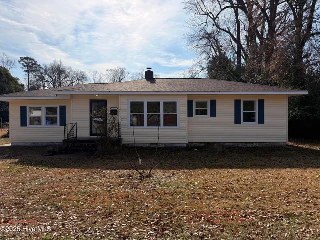 $237,000 | 18 White Oak Street, Jacksonville, NC 28540