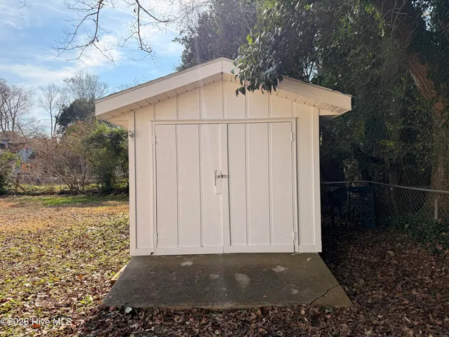 $237,000 | 18 White Oak Street, Jacksonville, NC 28540