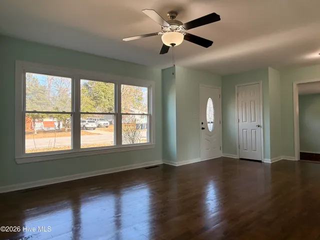 $237,000 | 18 White Oak Street, Jacksonville, NC 28540