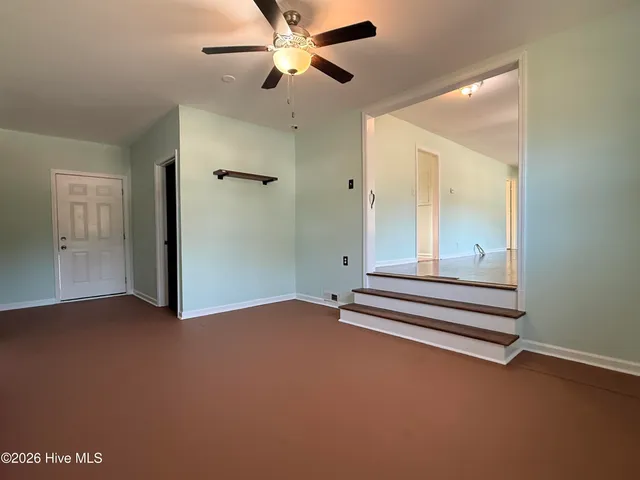 $237,000 | 18 White Oak Street, Jacksonville, NC 28540