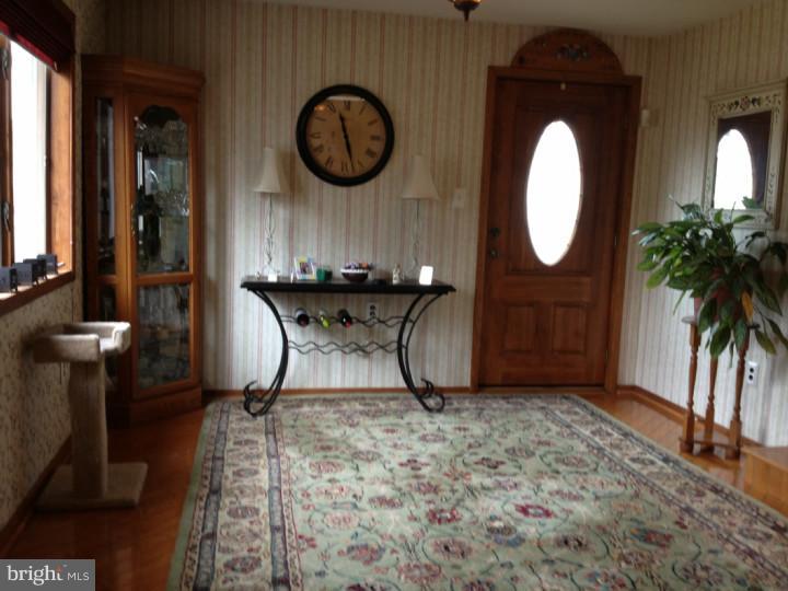 426 Alexander Avenue Maple Shade, NJ 08052 - Photo 4 of 17 Dining Room