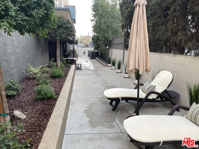 $8,288,000 | 5325 Denny Avenue, North Hollywood, CA 91601