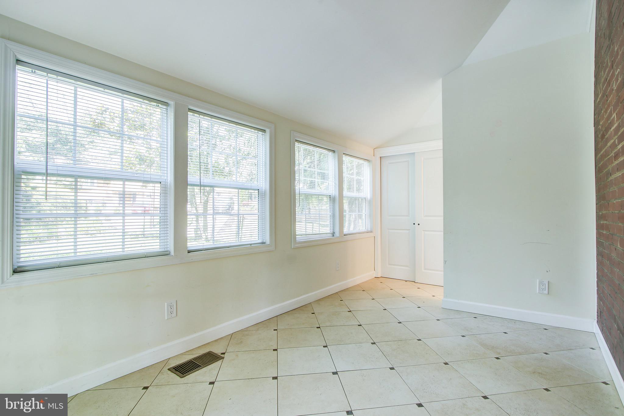 2424 Seminary Road Silver Spring, MD 20910 - Photo 17 of 52