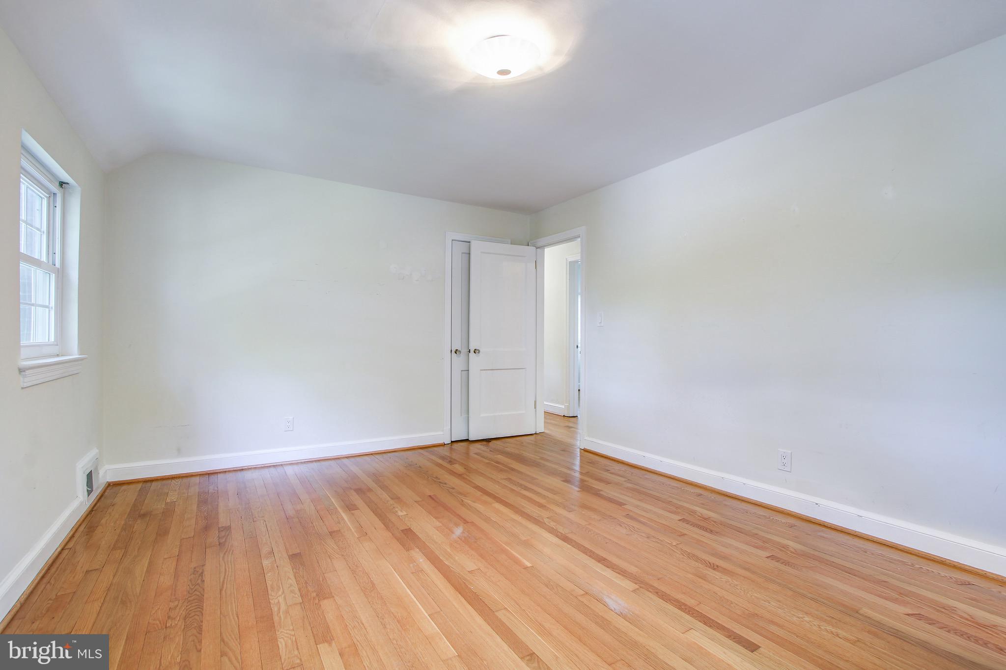 2424 Seminary Road Silver Spring, MD 20910 - Photo 34 of 52
