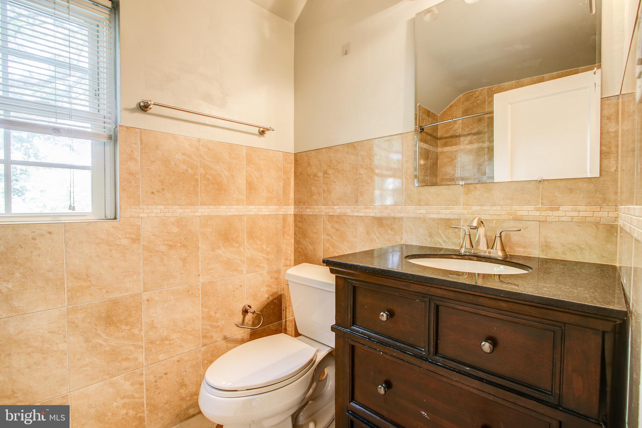 2424 Seminary Road Silver Spring, MD 20910 - Photo 36 of 52
