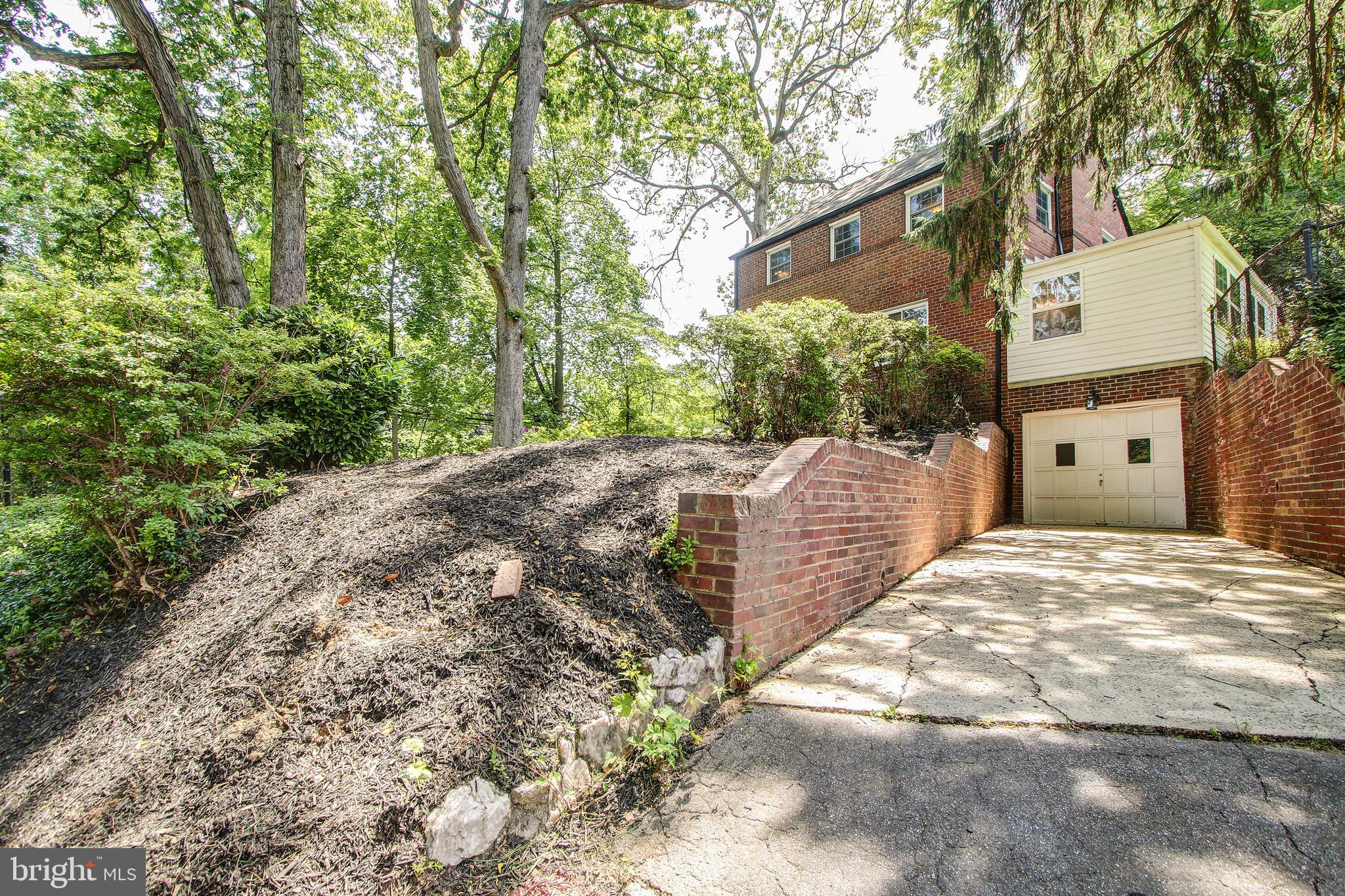 2424 Seminary Road Silver Spring, MD 20910 - Photo 5 of 52