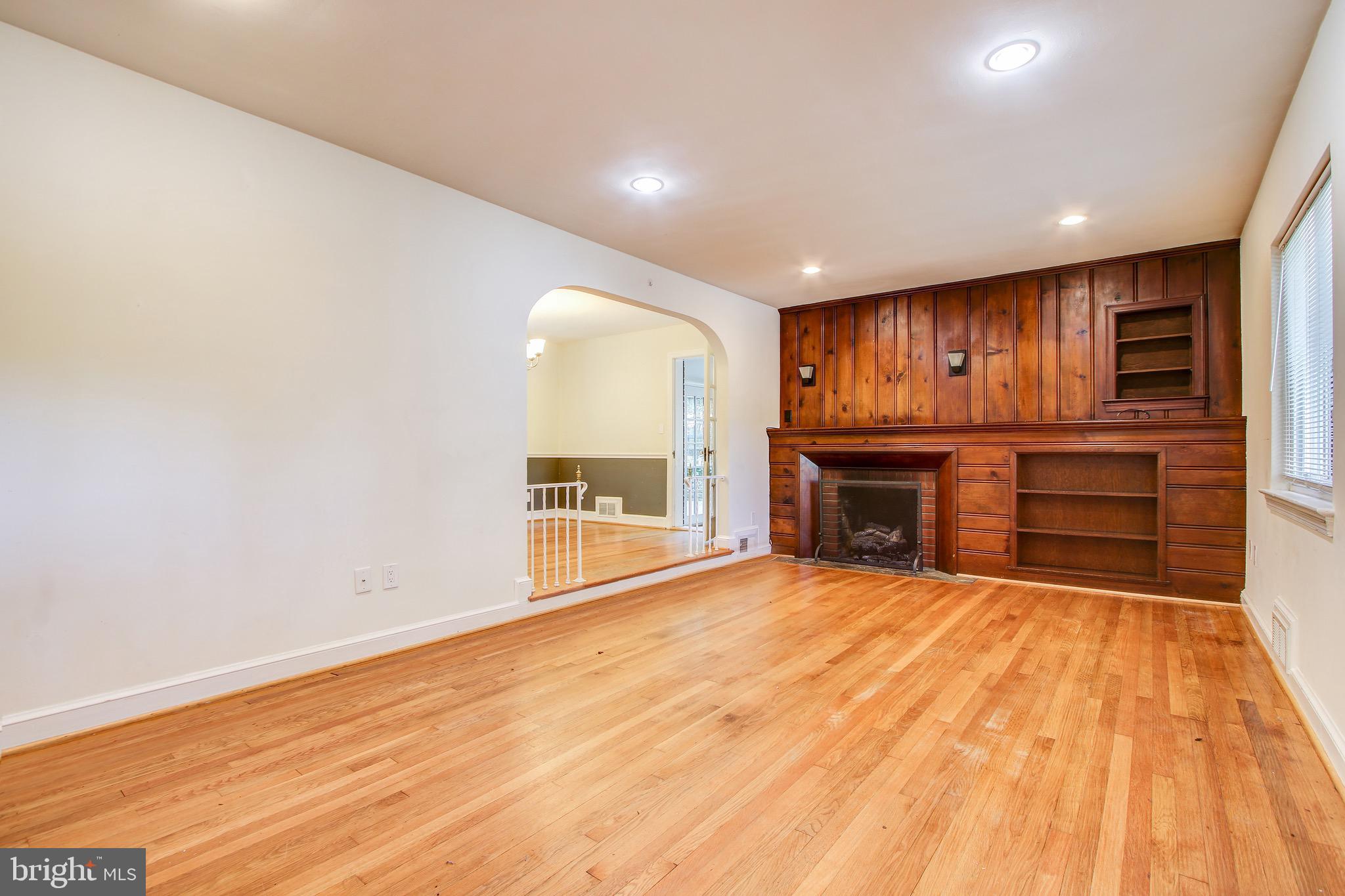 2424 Seminary Road Silver Spring, MD 20910 - Photo 9 of 52