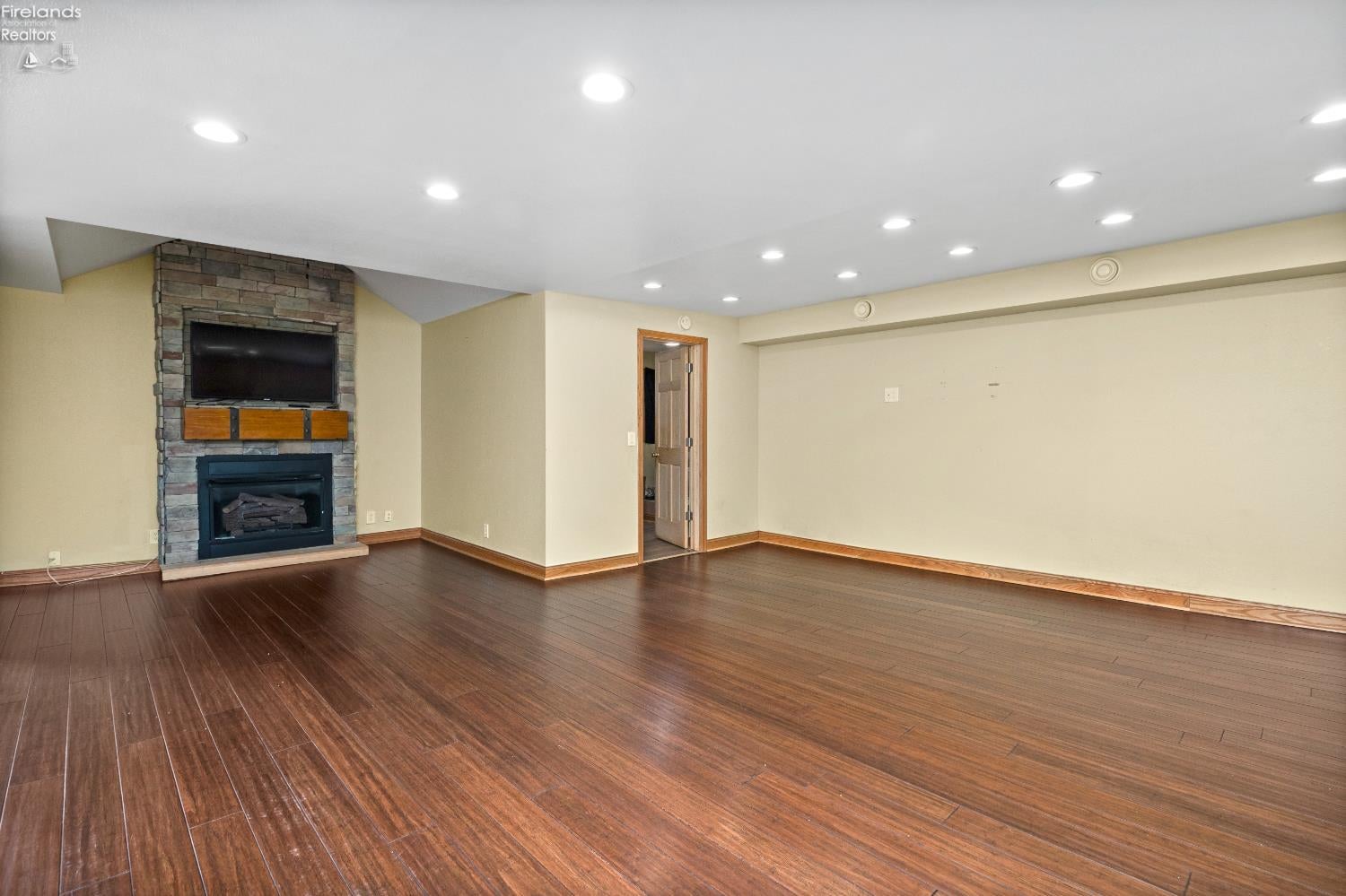 1287 East Garnet Road Port Clinton, OH 43452 - Photo 15 of 50 Gallery Image 15