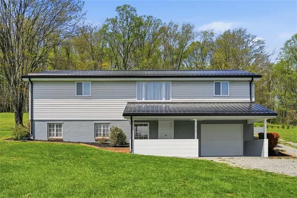 $280,000 | 213 Fallen Timber Road, Avella, PA 15312