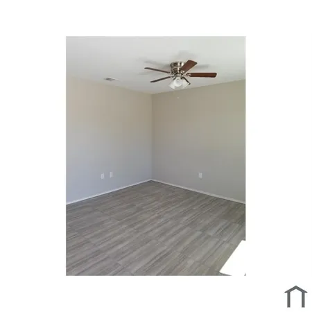 a black and white photo of a room