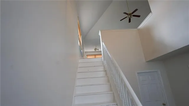 a view of entryway and hall