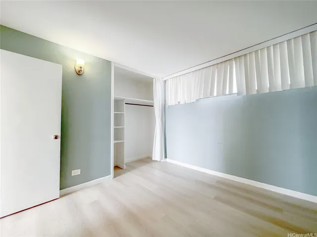 $2,500 | 1702 Kewalo Street, Unit 705, Honolulu, HI 96822