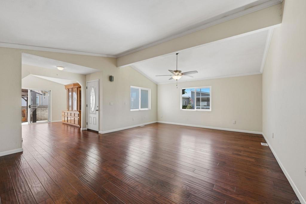 647 Via Costa Rica Vista, CA 92081 - Photo 29 of 52