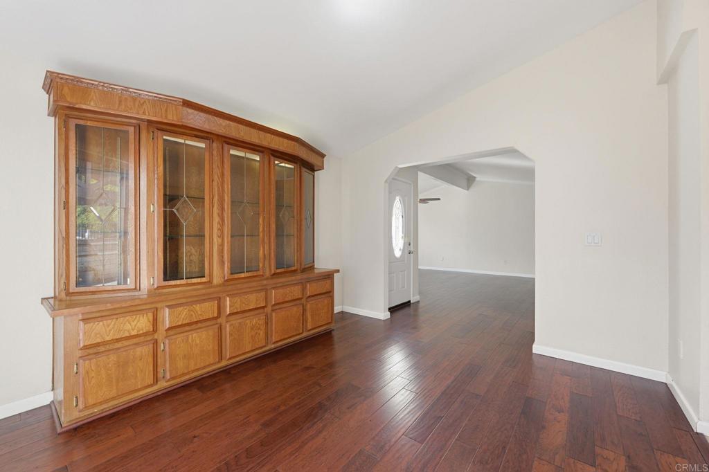 647 Via Costa Rica Vista, CA 92081 - Photo 37 of 52