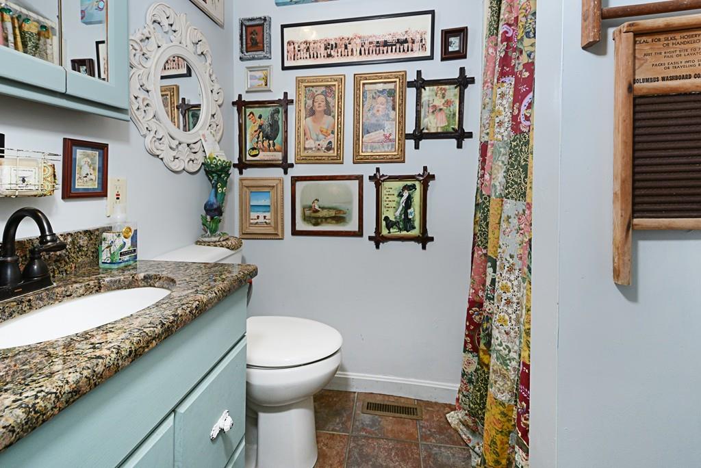 38 Keyes Street Warren, MA 01083 - Photo 16 of 34 Gallery Image 16