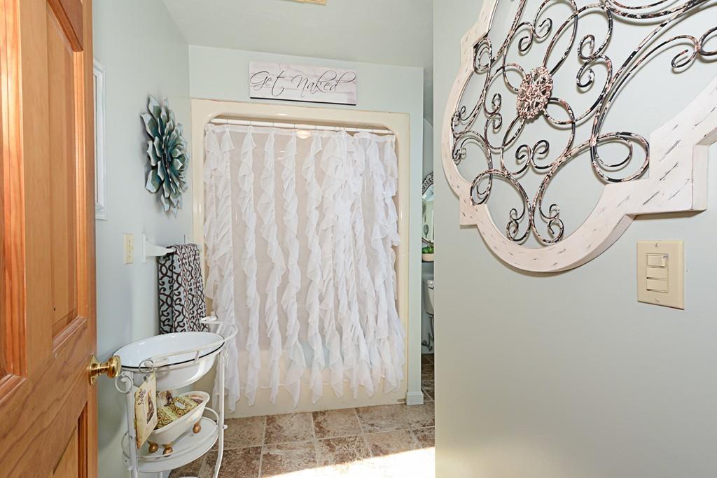 38 Keyes Street Warren, MA 01083 - Photo 20 of 34 Gallery Image 20