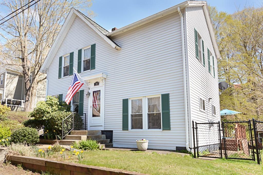 38 Keyes Street Warren, MA 01083 - Photo 2 of 34 Gallery Image 2