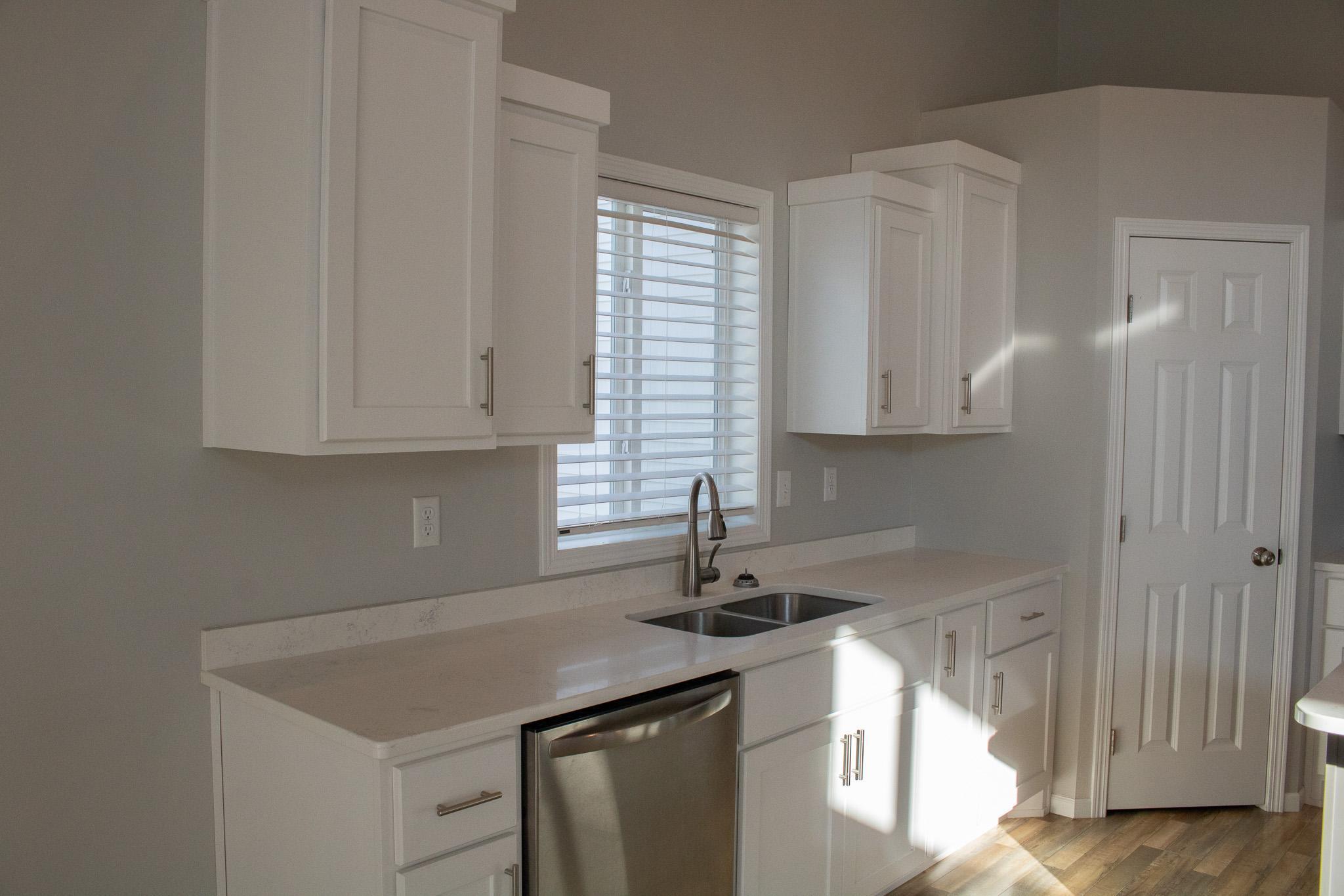 6875 16th Street South Fargo, ND 58104 - Photo 10 of 43